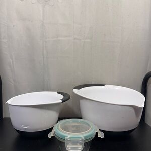 Oxo White Mixing Bowl Set with Black Accents